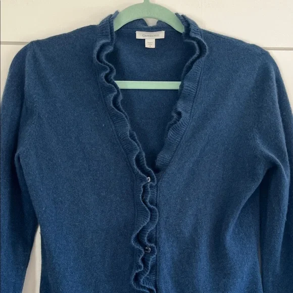 Garnet Gill Deep Blue Ruffle 💯% Cashmere Cardigan Size Small - Picture 4 of 6